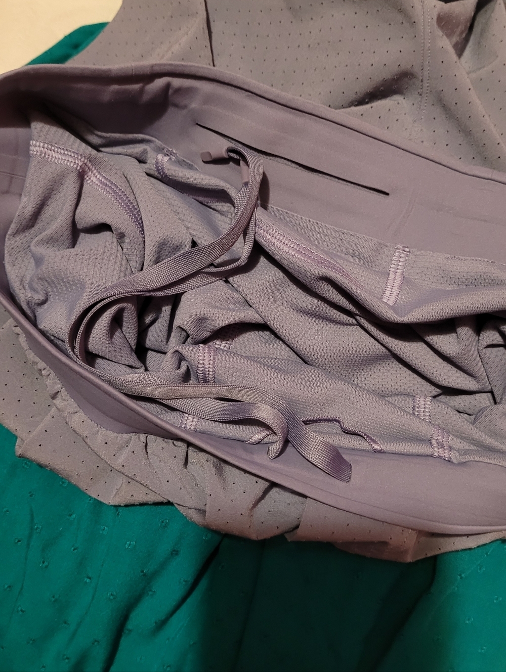 Lululemon High Rise Running Shorts - Picture 8 of 9